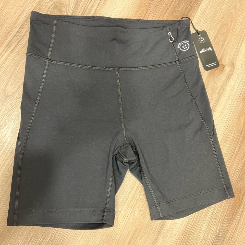 allbirds Bike Shorts, Women’s Medium, Natural Black